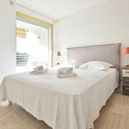 Апартаменты Prestigious With Terrace And Pool Канны